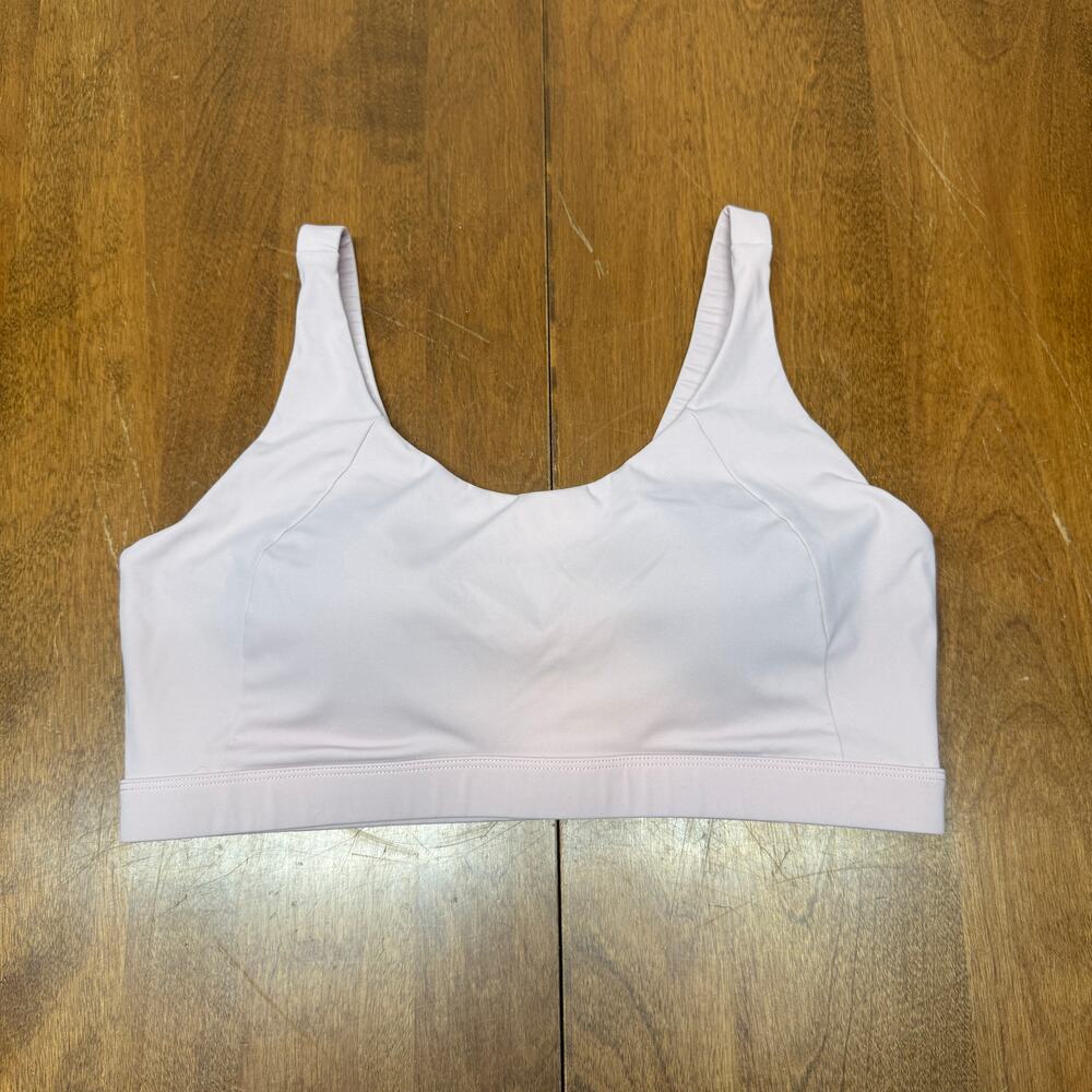 lululemon Women's XL Pink Molded Cup Sports Bra Keyhole Back Pullover